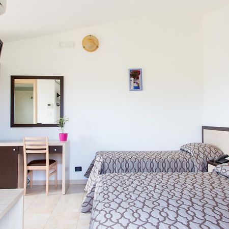 Albergo Il Giardino Foce Varano Luaran gambar
